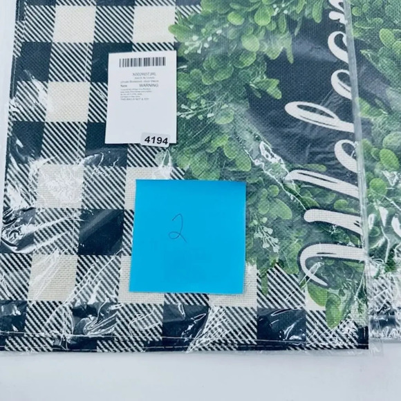NEW Set Of 2 Unves Boxwood Wreath Winter Welcome Garden Flag Plaid 28"X40" - Picture 4 of 6